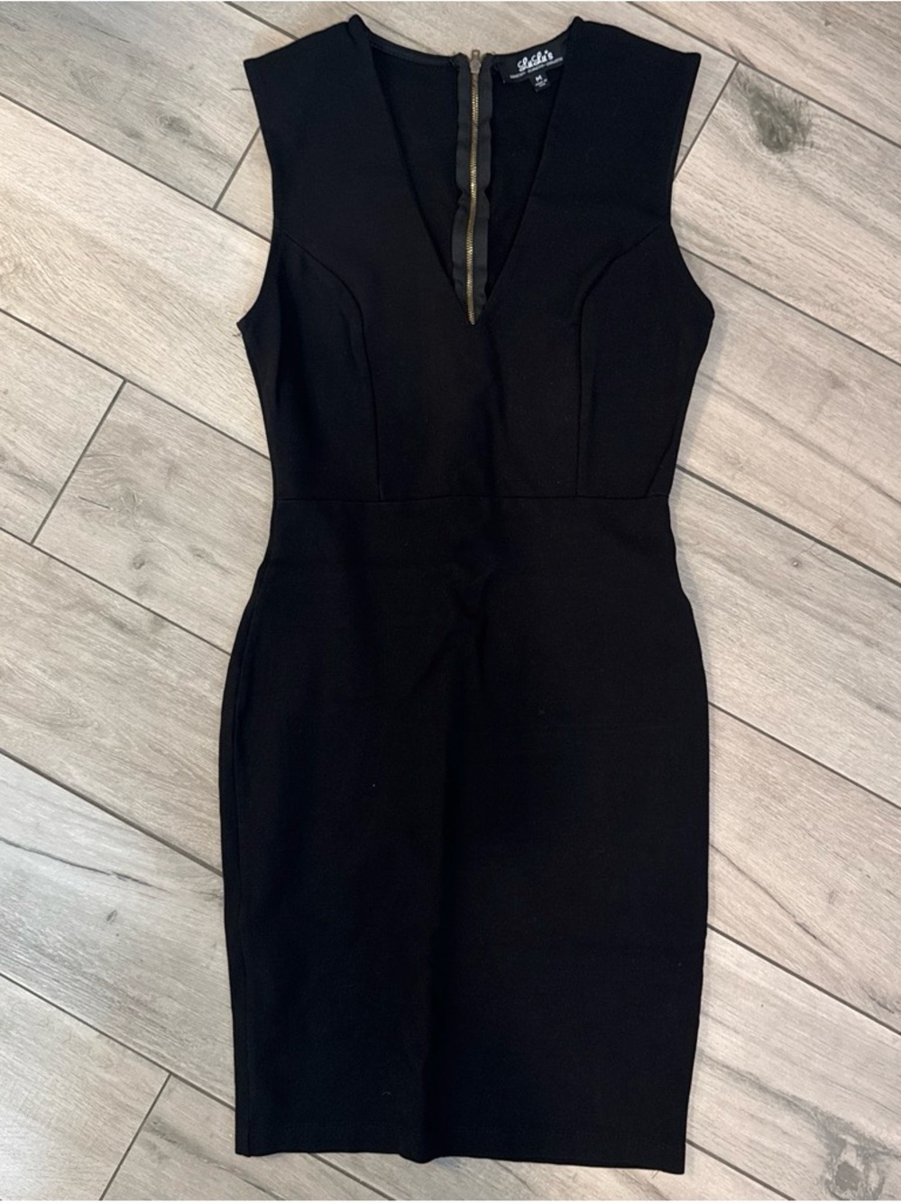 Lulu's Black Sleeveless Sheath Dress with Gold Zipper